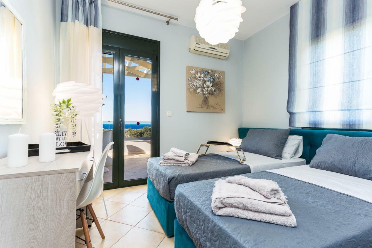 Evangelos Villas, Lavish Touch, By Thinkvilla Angeliana  エクステリア 写真