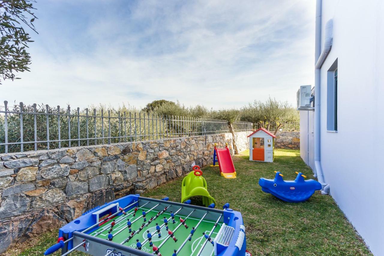 Evangelos Villas, Lavish Touch, By Thinkvilla Angeliana  エクステリア 写真