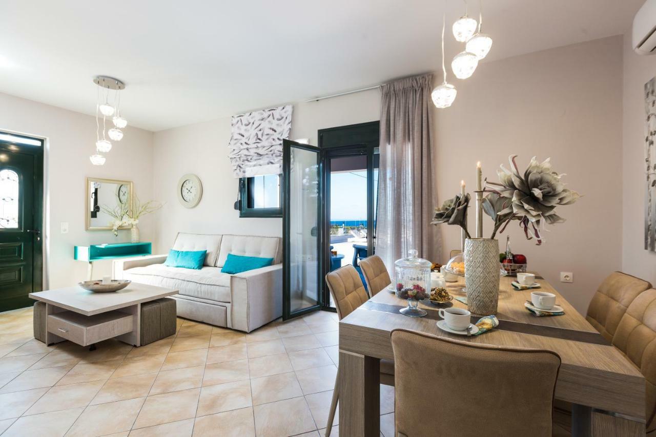 Evangelos Villas, Lavish Touch, By Thinkvilla Angeliana  エクステリア 写真